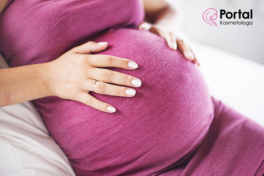 Wzdęcia w ciąży - przyczyny, objawy, leczenie