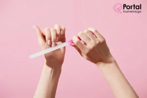 Zmiany w zabarwieniu paznokci - diagnostyka