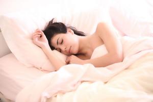 Problemy ze snem, skurcze, nerwowość? To objawy niedoboru magnezu