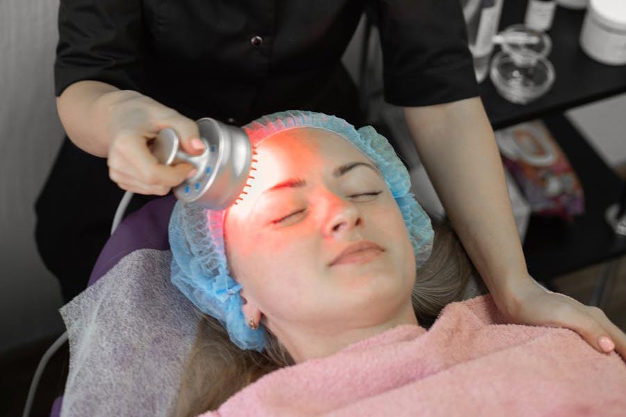 Laser frakcyjny – odmładzanie skóry bez skalpela