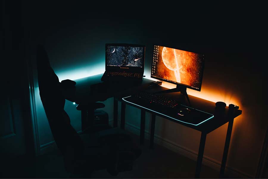 Czy technologia odbiera nam nudę – i czy to źle?